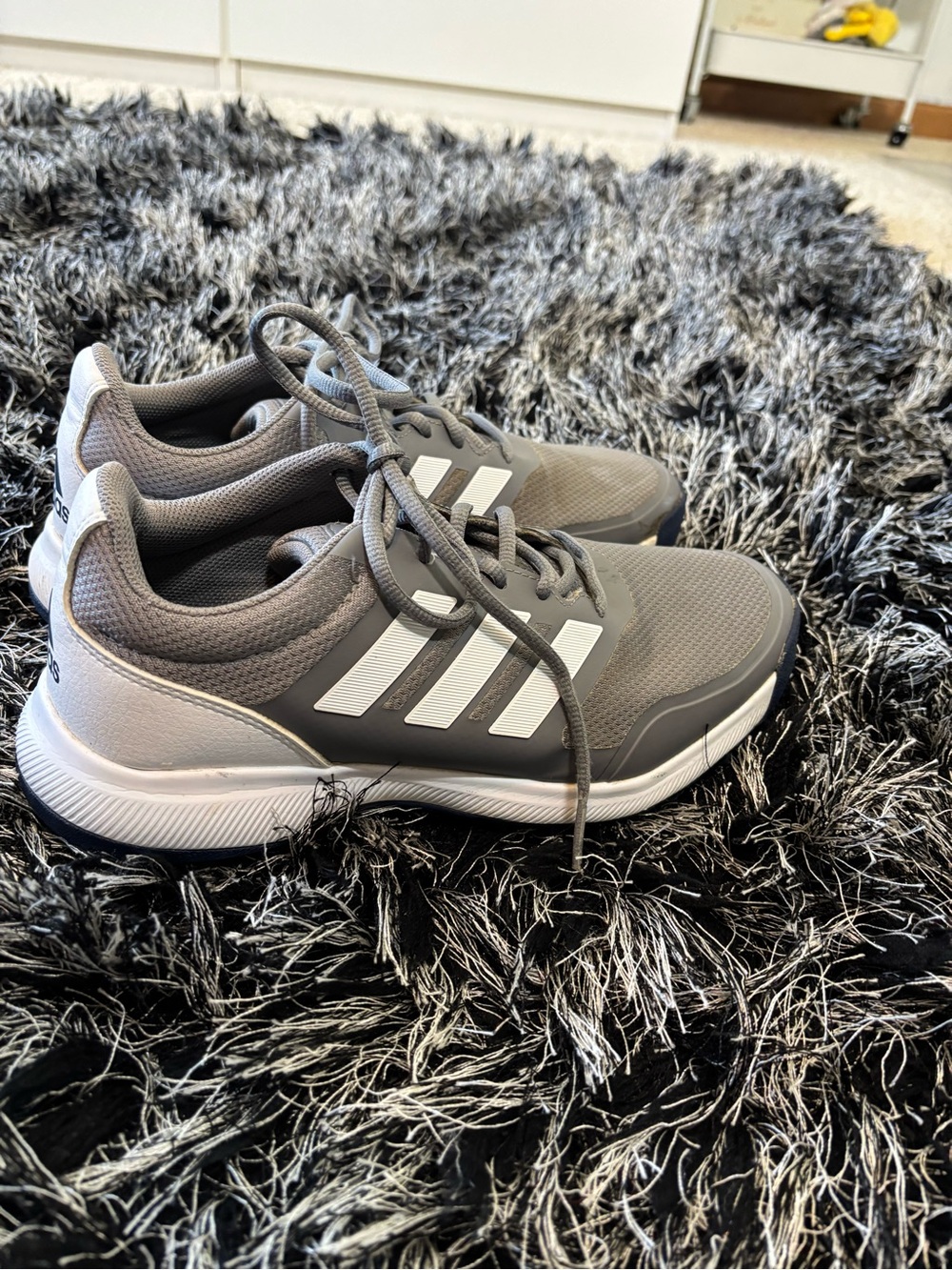 adidas Men's Grey tech response golf shoes